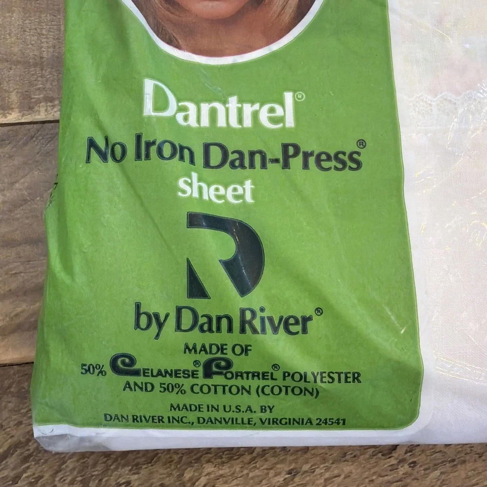 Vintage NEW Dantrel Dan River Double Flat Sheet  Sweetheart Rose 54x76